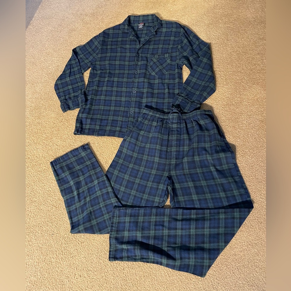Hanes Black-Watch Plaid Flannel Pajama Set (top & bottom)